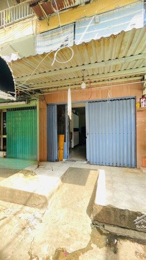 tầng trệt chung cư ngô gia tự bán rẻ