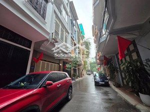 bán nhà nguyễn khánh toàn, cầu giấy, 52m2, hơn 12 tỷ, thang máy chờ 450kg, mặt tiền 6m