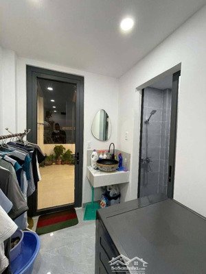 hẻm xe tải-nhà đẹp ở ngay-80m2-3tầng-5pn-nguyễn văn khối p9 gv-chỉ 8tỷ9 tl