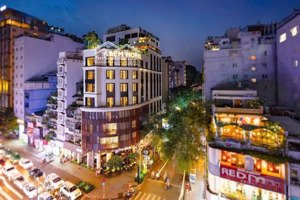 bán khách sạn lý tự trọng, 8x19, 1 hầm 10 tầng, hđt 345 triệu/tháng, giá 120 tỷ