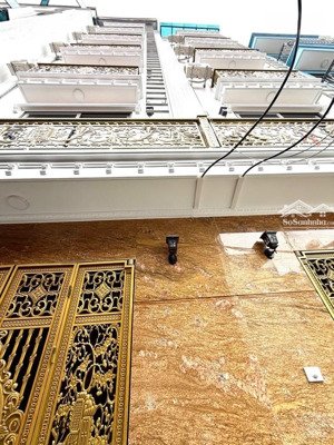 bán nhà dòng tiền xuân đỉnh. 62m2 x 7 tầng thang máy, 12 phòng chdv dòng tiền 850tr/năm. 16,95tỷ