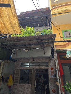 giảm 200tr..trước bán 4 tỷ950 ..giờ giàm 4 tỷ750 nhà lãnh binh thăng p12 q11