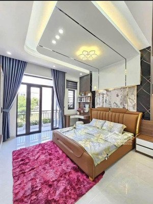 nhà riêng hàng hiếm tại triều khúc, 6,7 tỷ, 32m2, 4pn, đầy đủ nội thất