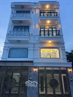 7,9 tỷ cg bán nhà đẹp đường chợ hiệp bình, gần phạm văn đồng hiệp bình chánh 4m x 13m