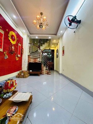 bán nhà dân xây trung tâm tt trôi - đất đô thị sổ vuông - giá chỉ nhỉnh 4 tỷ