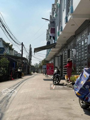 đất xây nhà trọ 10x70m giá 4ty350