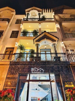 nhà phố tân cổ điển, đường 10m, ngang 5m, kế chợ thạch đà, full nội thất, vào ở liền chỉ 8.85 tỷ