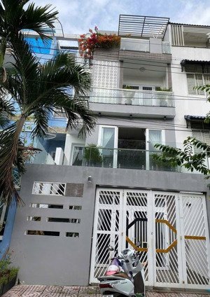 bán nhà đường lý tế xuyên, linh đông, tđ - 75,7m2, nhà đẹp có sẵn hđ thuê 18tr - shr