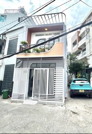 hẻm xe hơi, nguyễn văn đậu, 2 tầng 30m2, full nội thất, vào ở ngay