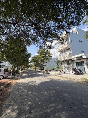 bán cặp đất siêu đẹp đường nguyễn quý anh khu phú mỹ an kinh doanh tốt giá đầu tư