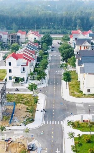 bán căn shophouse thuộc dự án beach villa cửa lò giá 8,8 tỷ