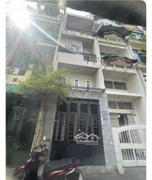 hàng hiếm tại võ văn kiệt, 8,5 tỷ, 25m2, 3pn + 4wc, q1, hcm,nhanh mới kịp