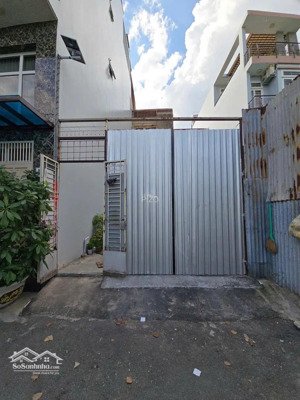 bán lô đất trống quận,bình thạnh p,11-dt:4,2 x 14,2m cn:57 -nở hậu chính chủ bán gấp giá 10 x tỷ tl