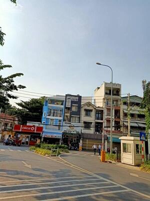 Nhà Bán Hẻm 285 Đường Cách Mạng Tháng 8 (CMT8) Quận 10.DT:4,5x14m.Giá 22 Tỷ