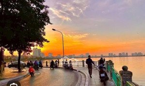 bán nhà ba đình mặt ngõ ô tô tránh diện tích lớn, mặt