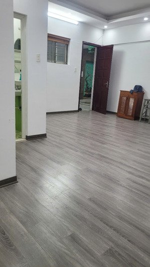 chính chủ cho thuê căn hộ phòng 808 nơ 3 bán đảo linh đàm, hoàng mai, hà nội