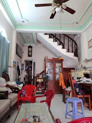 bán nhà góc 2 mặt tiền hẻm xe hơi đường gò dầu,q. tân phú :