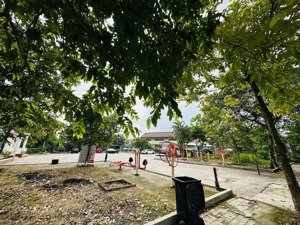 đầu tư tốt lô đất đối diện công viên đường hoà phú 14 cạnh trường mầm non giá đầu tư