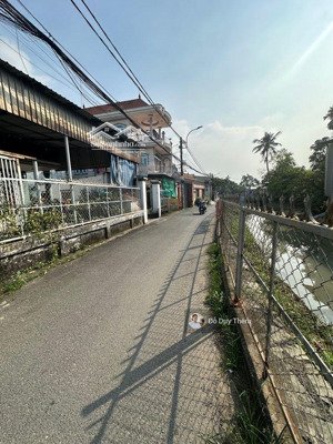 bán mặt tiền đường ngô quyền, chợ hóc môn, 173m2, đường xe tải,