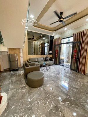 nhà mặt tiền khu tên lửa, gần aeon mall bình tân 4 tầng, 4x20m, đường 10m, sổ vuông, giá chỉ 10.7tỷ