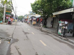 nền đất đẹp ngay cạnh đại học tài chính - đ. võ văn hát