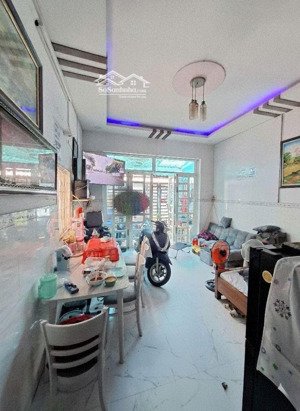 hẻm 5m nguyễn văn quá, 4m5x19m, chỉ 6.9 tỷ