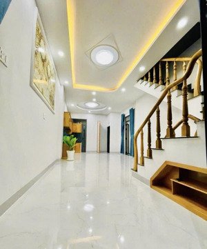 bán nhà 3 tầng - hẻm ô tô vào - khu dân cư hiện hữu, sầm uất vũng tàu