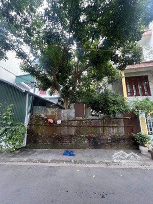 bán đất đức giang dt175m. giá chào bán 28 ty