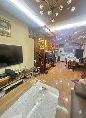 phân lô ô tô tránh- sát hồ điều hoà- view cực thoáng sáng- vừa ở vừa kinh doanh