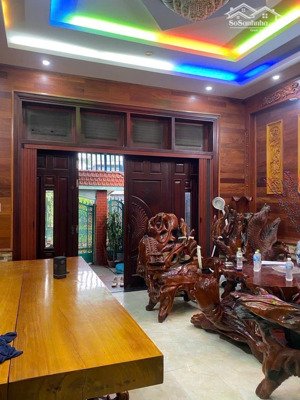 bán nhà hiệp bình phước, thủ đức, xe hơi tới nhà, 3 tầng, 4pn, sổ hồng riêng, hoàn công đủ