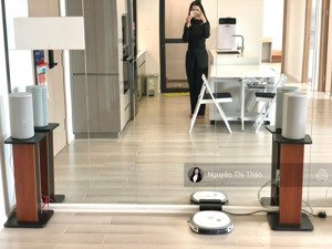 cho thuê 3pn layout đẹp cho cả gđ, giá 18tr full nt cao cấp, miễn phí ql, tại masteri center q9