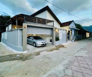 bán nhà căn góc phường tây nha trang cách 23/10 50m đường ô tô tận nơi giá chỉ 4,8 tỷ