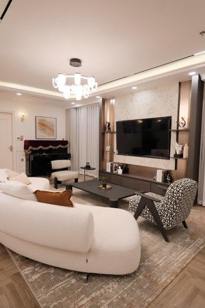 căn thông vip 186m2 times city có slot đỗ ô tô đồ xịn