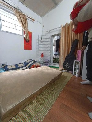 bán nhà đẹp thái hà đống đa 2 tầng ngõ thông 1.2 tỷ