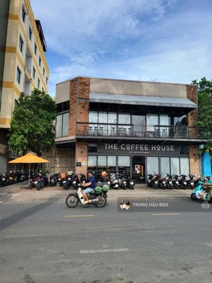 siêu vị trí mt cao thắng quận 3 - dt 15 x 18m - 2 tầng - hđt 350 triệu - giá 90 tỷ