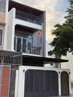 bán nhà kđt mỹ gia gói 2 - nha trang - 100m ngang 5m - đối diện sungroup- giá bán chỉ từ 8tỷ900