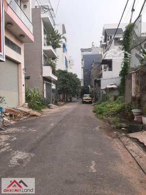 đất sạch 64m2, chỉ 6.2 tỷ, ngay bờ kênh vàm thuật, gần kdl bến xưa, q12