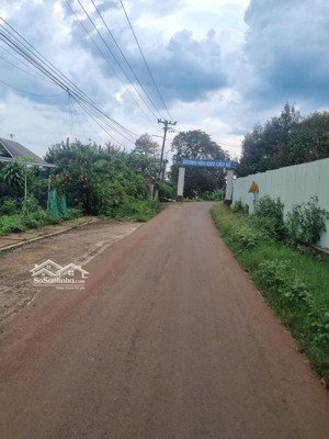 #đất long khánh,dt: 9x30 srtc, mt đường nhựa,khu dân cư, gần đường 770b