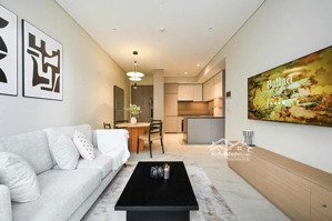 bán nhanh chcc kingston. giá chỉ 13 tỷ. nằm 2 mặt tiền trung tâm phú nhuận. lh em: 