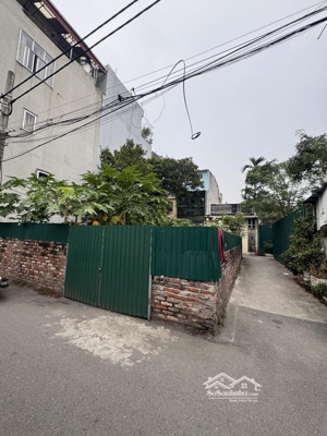 lô góc - giang biên, long biên dt 54m2 chỉ 5.4 tỷ