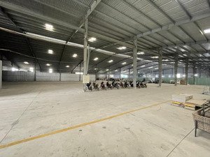 cho thuê kho 1700m2 kcn phú tài quy nhơn có pccc