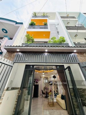 bán gấp xoay vốn làm ăn, giá 3tỷ890/67,5m2. đường lê văn sỹ-q.3 gần bệnh viện an sinh cho thuê 21tr