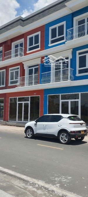 bán shophouse bạc liêu riverside, giá tốt 4,25 tỷ, 206,25m2, 3pn + 3wc