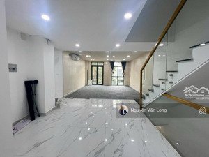 hot - shophouse htcb có thang máy giá 35 triệu. phù hợp kinh doanh, làm văn phòng. 