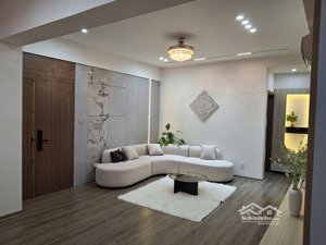 cần bán căn góc 3 ngủ chung cư ct5 mỹ đình 2.