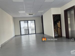 cho thuê 3 sàn tòa nhà văn phòng mặt phố lâm hạ, bồ đề, ưu tiên ngân hàng, trụ sở công ty,văn phòng