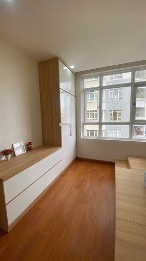 cần bán gấp! căn hộ 2pn, 2wc, 97m2, tặng nội thất đẹp 5,3 tỷ tại him lam chợ lớn. lh 