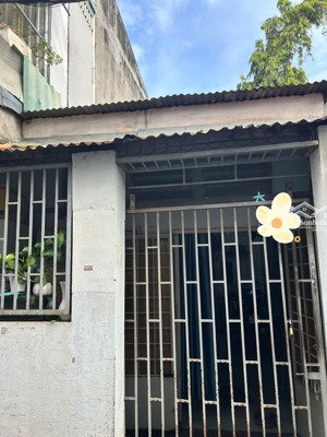 bán nhà cấp 4 hẻm 80/ dương quảng hàm, p5, gò vấp. gần đh văn lang. dt đất 72m, 4*18m, lg hxh 12m