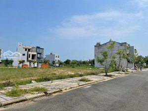 chính chủ bán lô 104m2, ngang 6 dài 17 khu đô thị fpt đà nẵng chỉ hơn 4 tỷ x