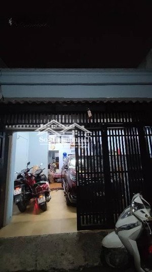 giá cực sốc - nhỉnh 3tỷ - có ngay nhà c4 84 m2 (4x21m) - hxh - tăng nhơn phú q9 - còn bớt